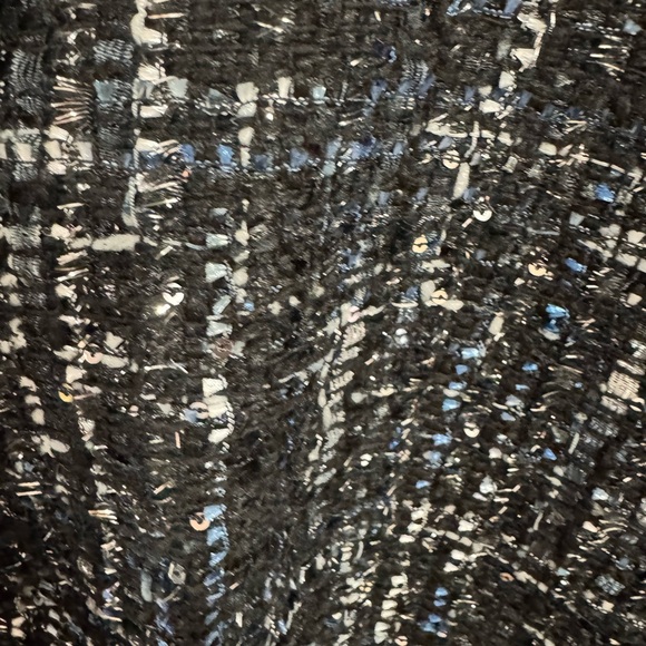 Tweed Coat with subtle sequin - Picture 5 of 6